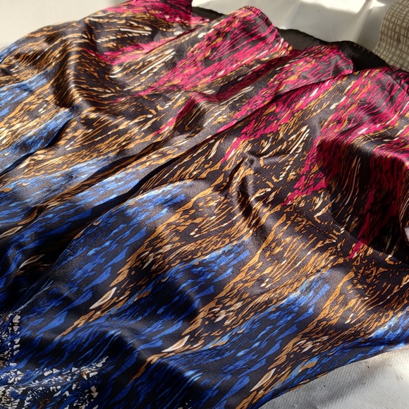 Silk fit and flare flutter sleeve mini dress - Picture 9 of 13